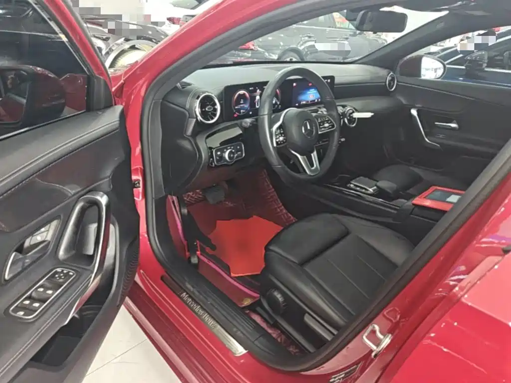 Mercedes-Benz A-Class — миниатюра 16