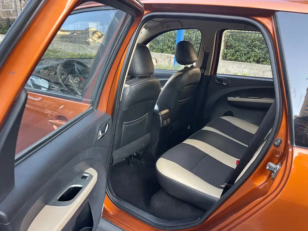 Dongfeng X3 2015 1.5L Comfort