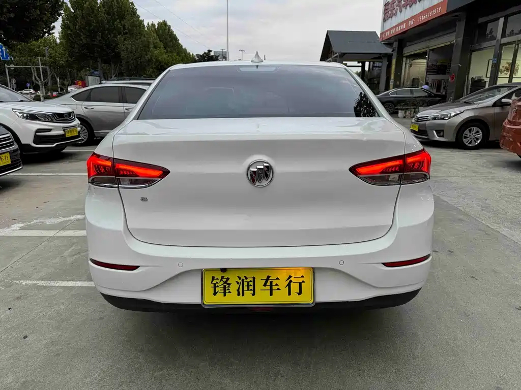 Buick Excelle — миниатюра 5