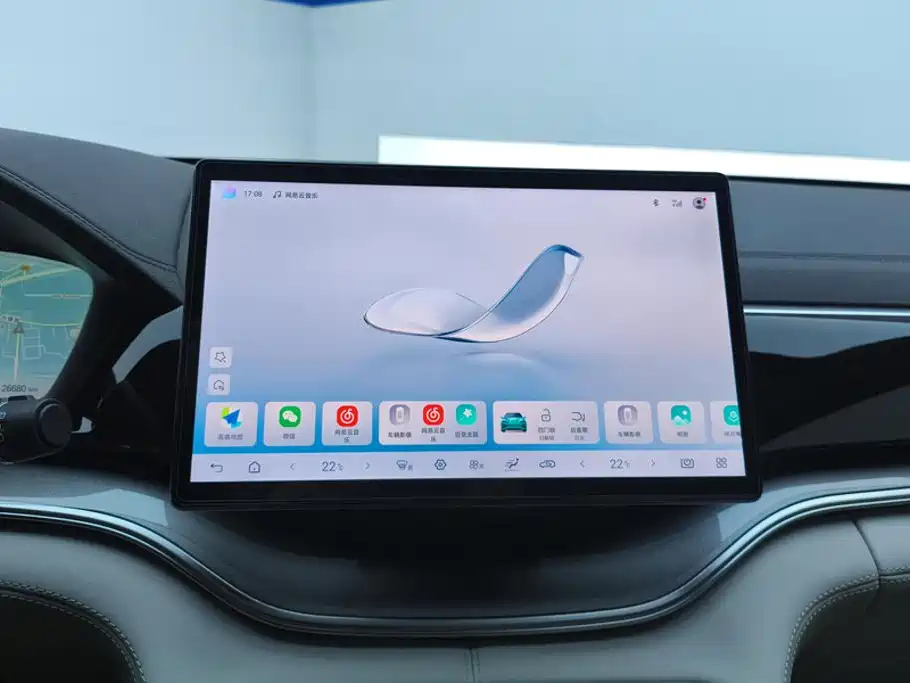BYD PLUS New Energy — миниатюра 13