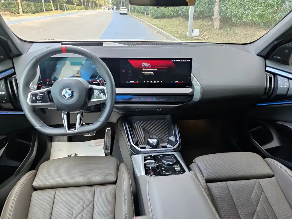 BMW X3 M50 — миниатюра 6