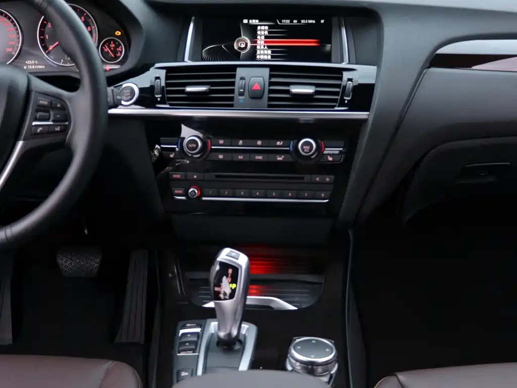 BMW X3 (Import) — миниатюра 15