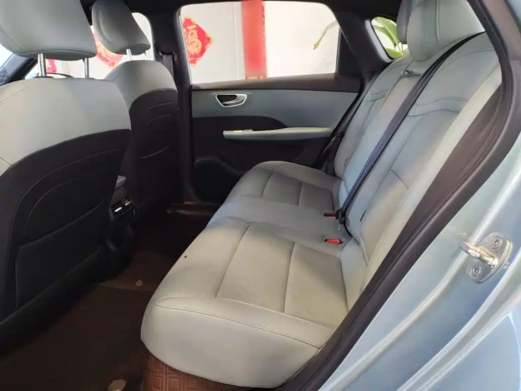 Roewe D6 — миниатюра 17