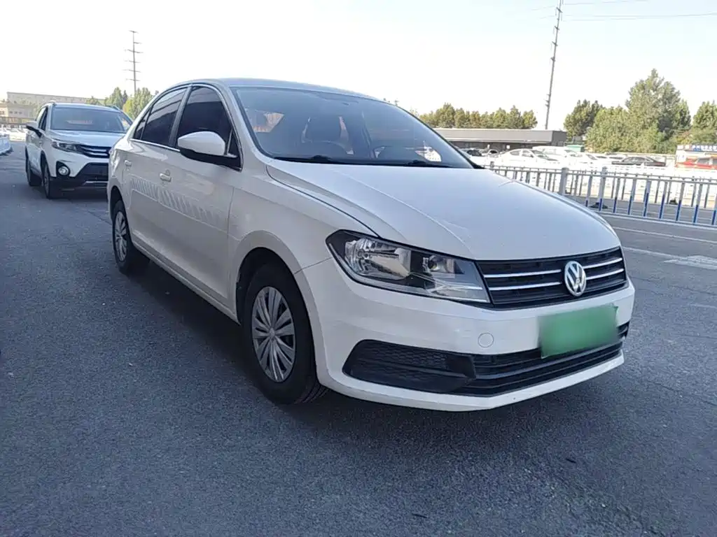Volkswagen Santana — миниатюра 4