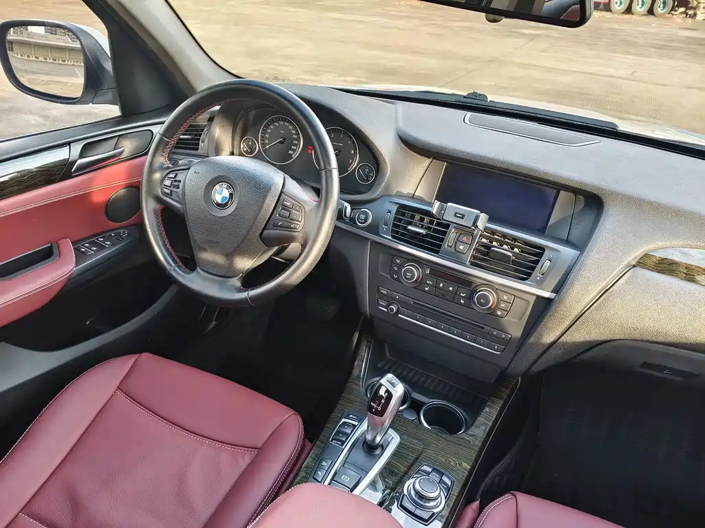 BMW X3 (Import) — миниатюра 13