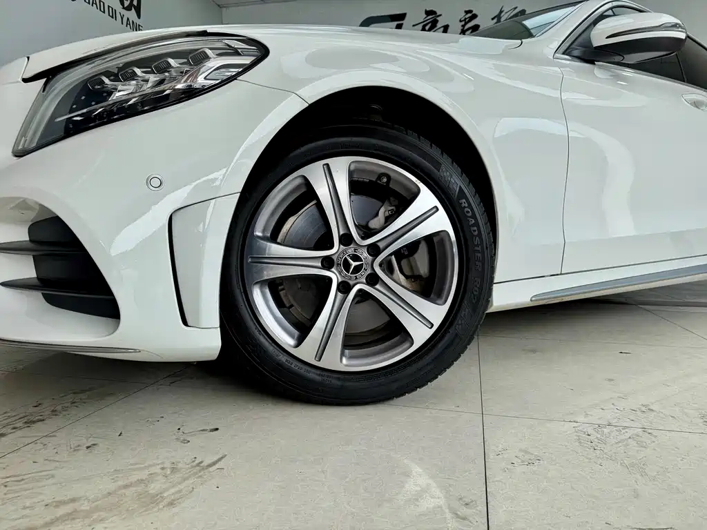 Mercedes-Benz C-Class — миниатюра 19