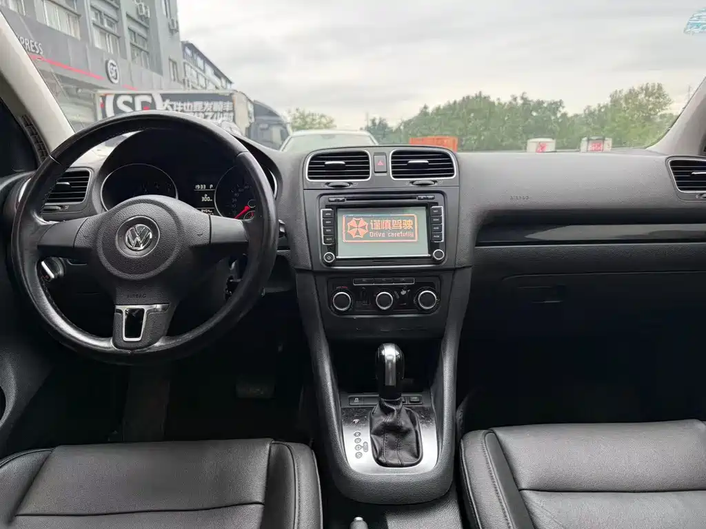 Volkswagen Golf — миниатюра 7