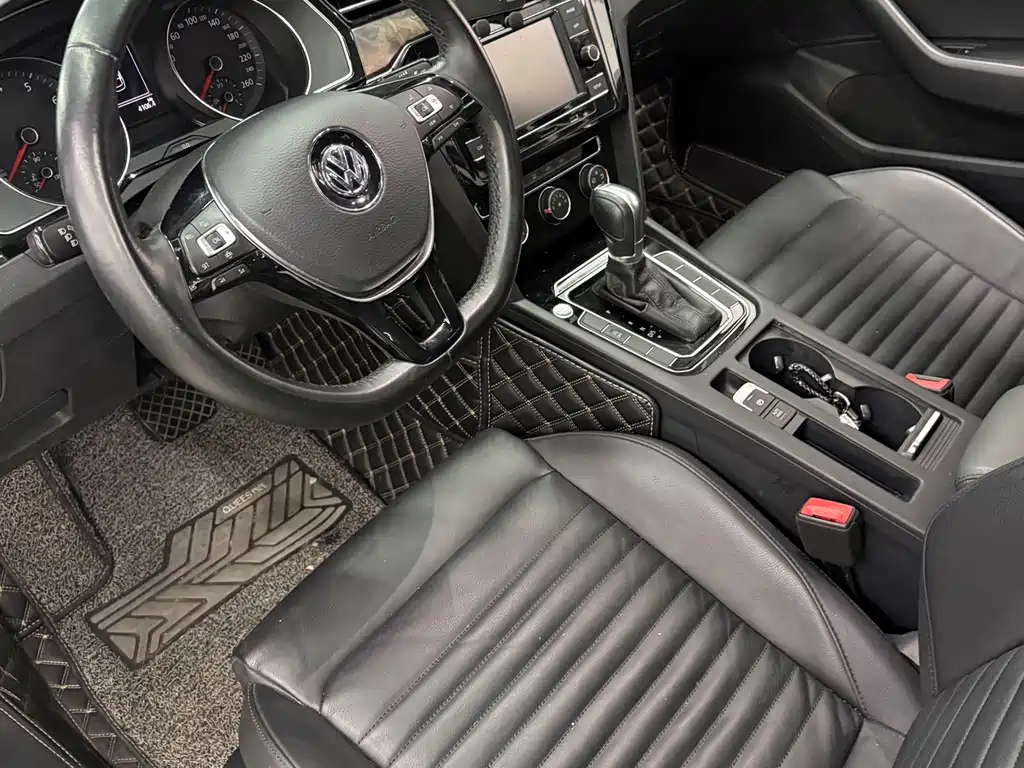 Volkswagen Magotan — миниатюра 3