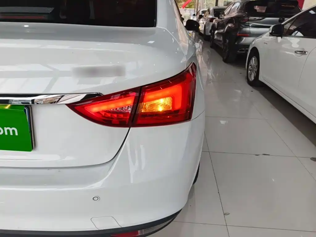 Chery Arrizo 5 — миниатюра 8