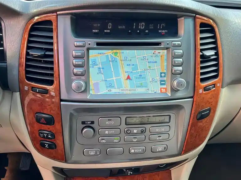 Toyota Land Cruiser 2003 4.7L AT