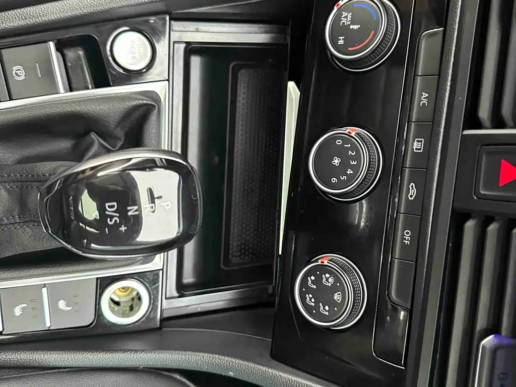 Volkswagen Sagitar — миниатюра 15