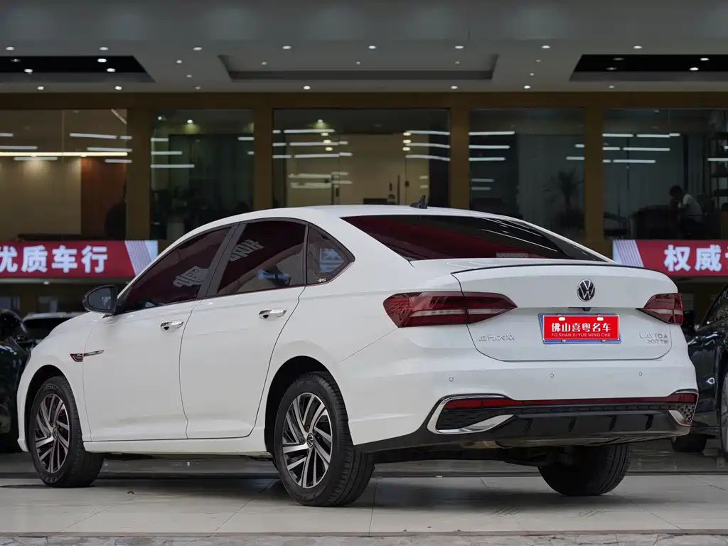 Volkswagen Lavida 2023 300TSI DSG