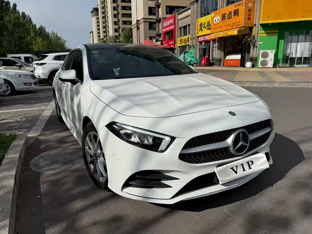 Mercedes-Benz A-Class A 2020 A 200 L Sport Fashion