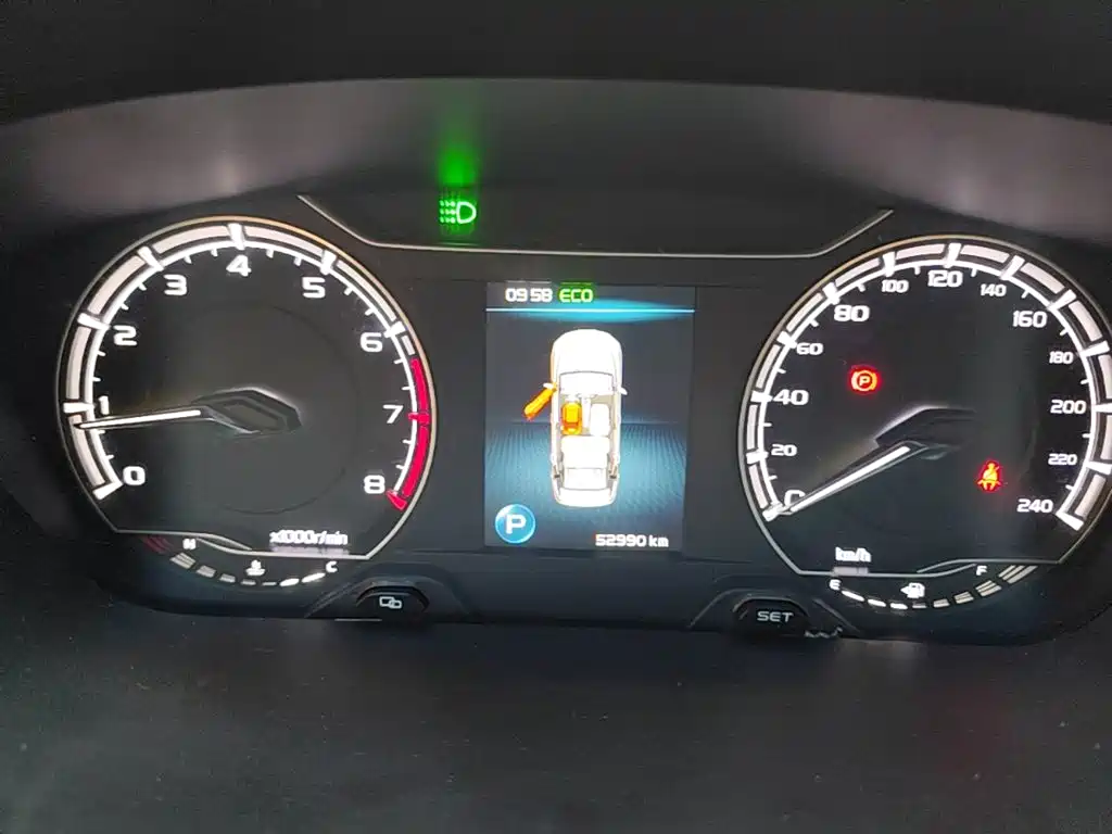 Geely Binrui — миниатюра 12