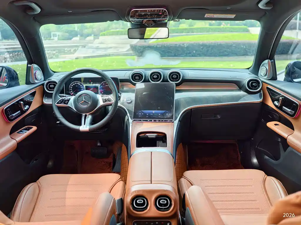 Mercedes-Benz GLC — миниатюра 9