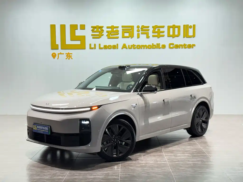 Li Auto L6