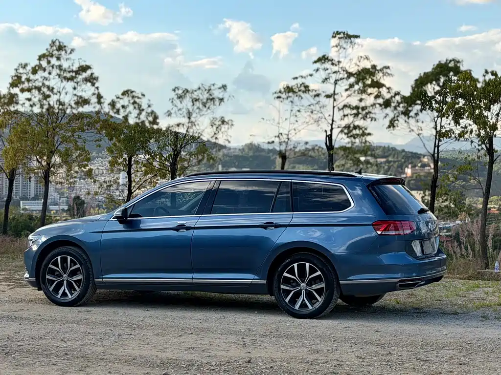 Volkswagen Viloran — миниатюра 4