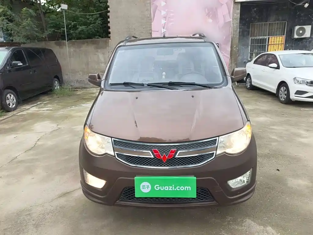 Wuling Hongguang — миниатюра 3