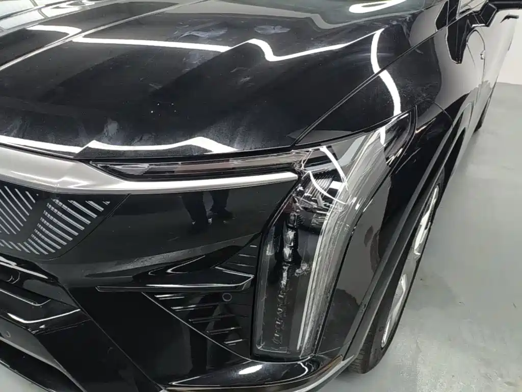 Cadillac IQ — миниатюра 24