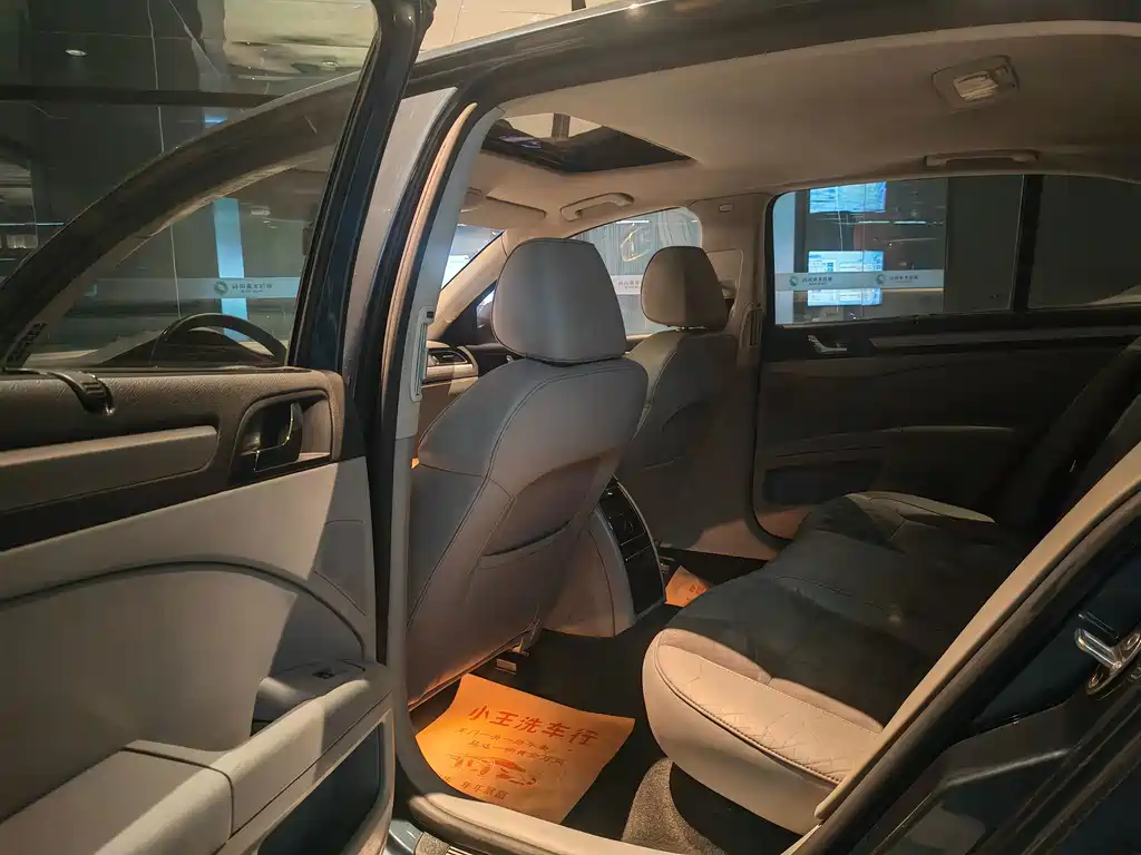 Skoda Superb — миниатюра 31