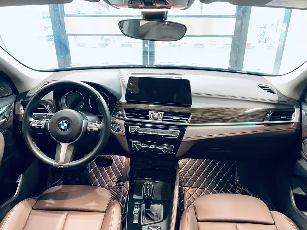 BMW X1 — миниатюра 11
