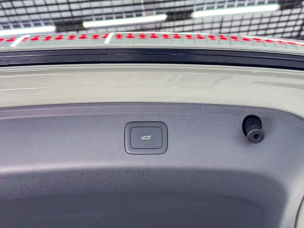 Audi E5 Sportback — миниатюра 21