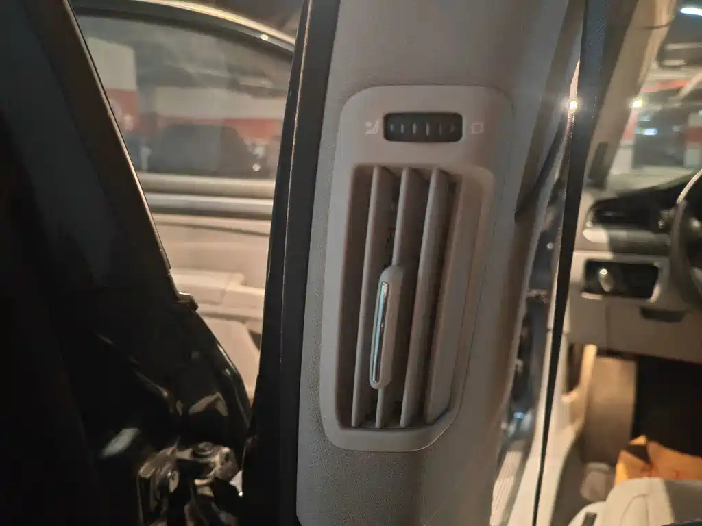 Skoda Superb — миниатюра 27