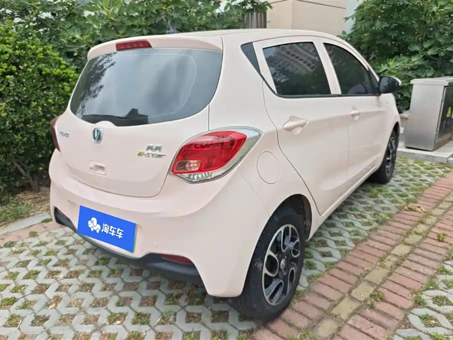 Changan E-Star 2021 (31.86kWh)