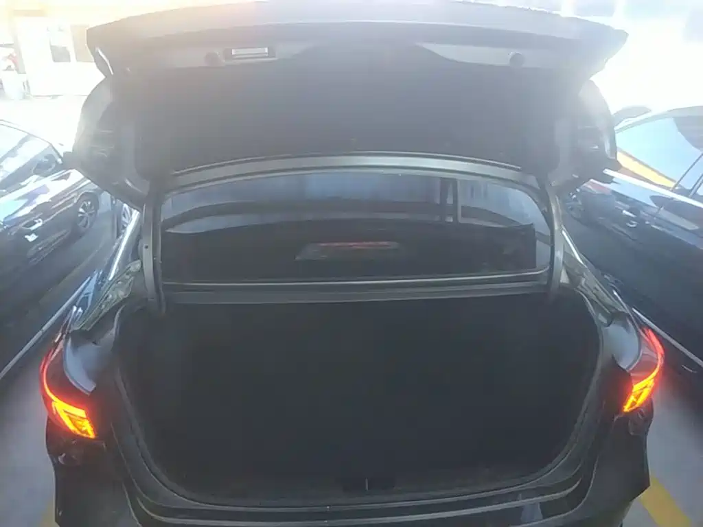 Changan Eado — миниатюра 19