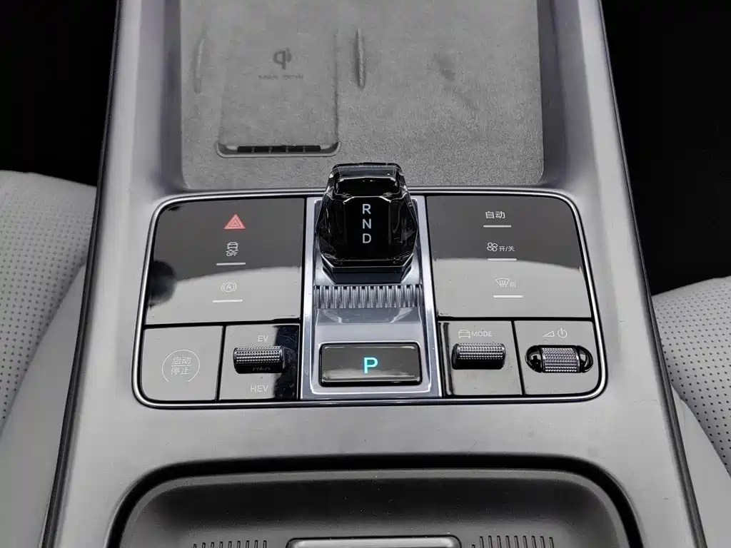 BYD Seal — миниатюра 13