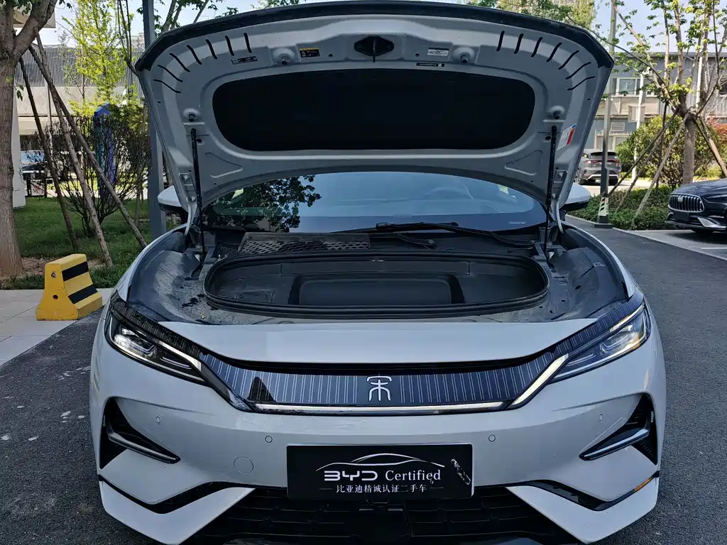 BYD Song L EV L EV 2025 Smart Drive 602km