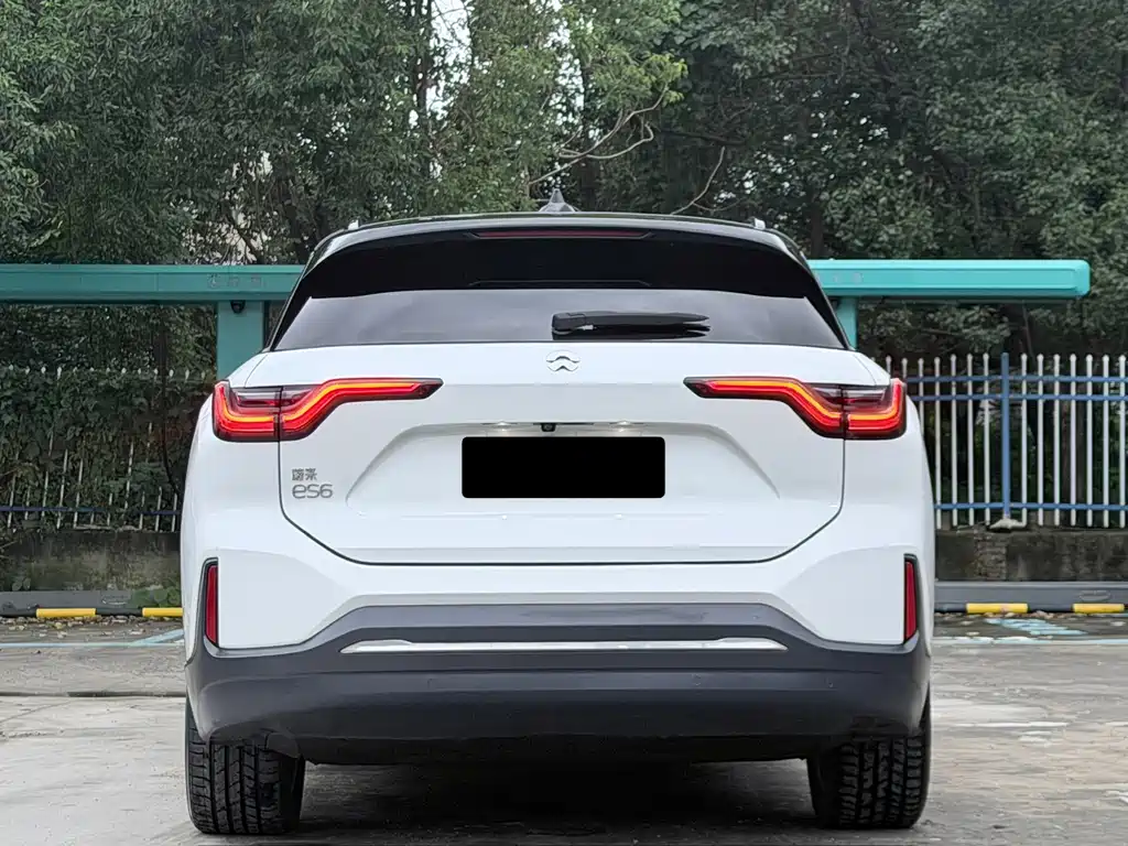 NIO ES6 — миниатюра 15