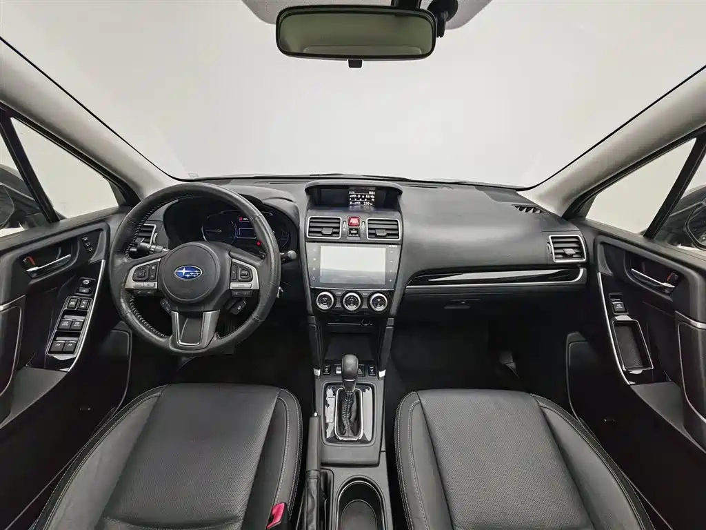Subaru Forester 2016 2.5i Luxury
