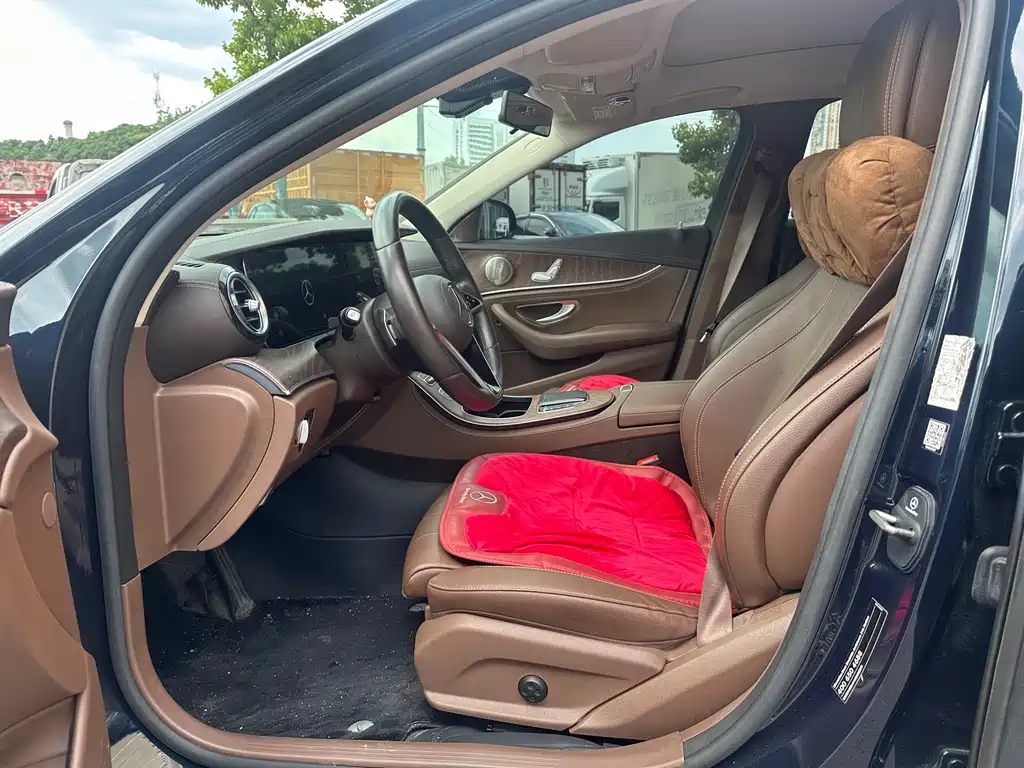 Mercedes-Benz E-Class E 2023 E 260 L Sport