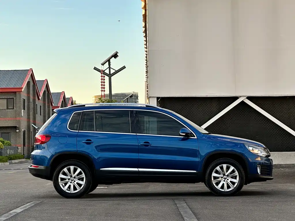 Volkswagen Tiguan 2013 1.8TSI AT Luxury