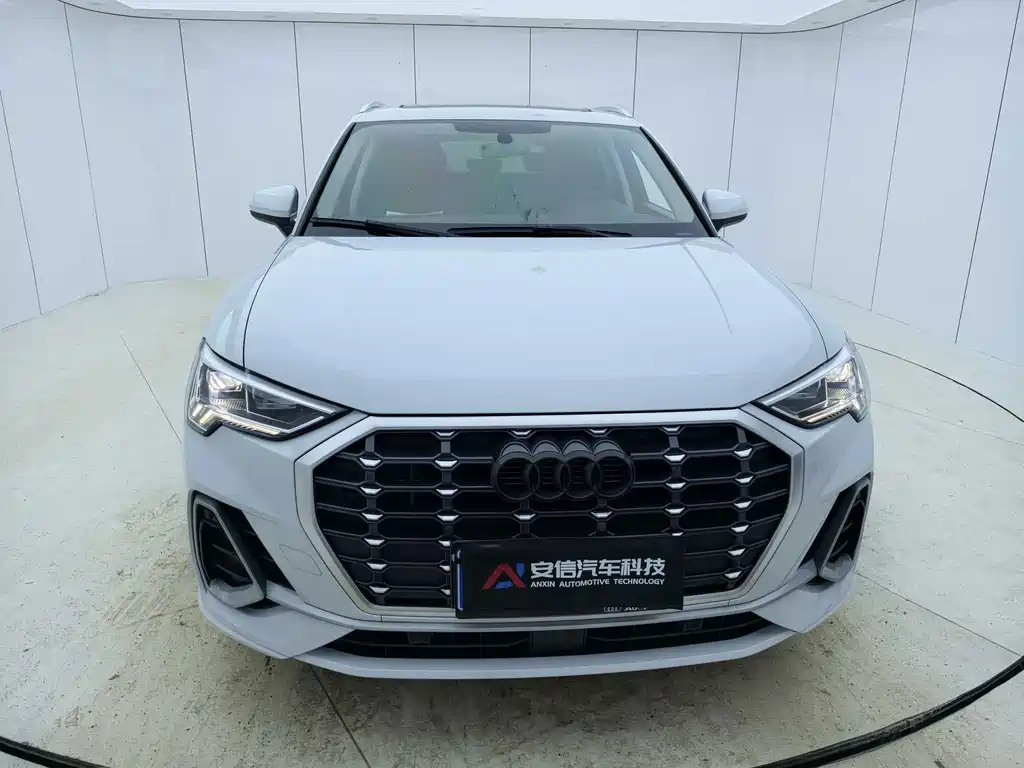 Audi Q3 — миниатюра 2