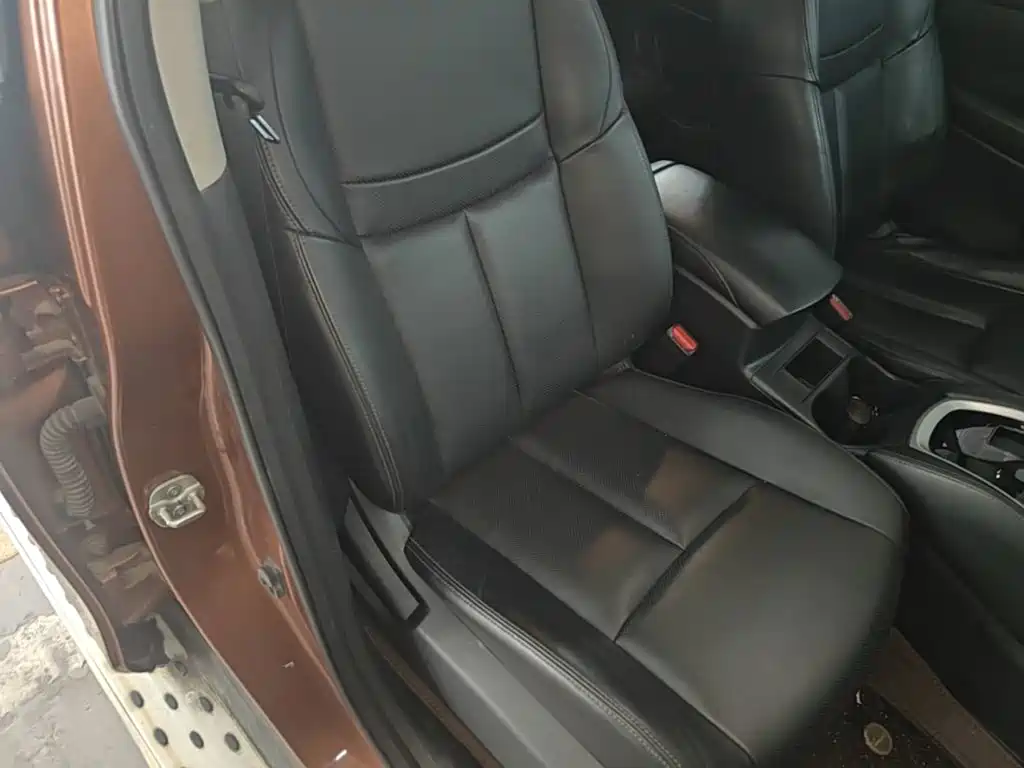 Nissan X-Trail — миниатюра 25