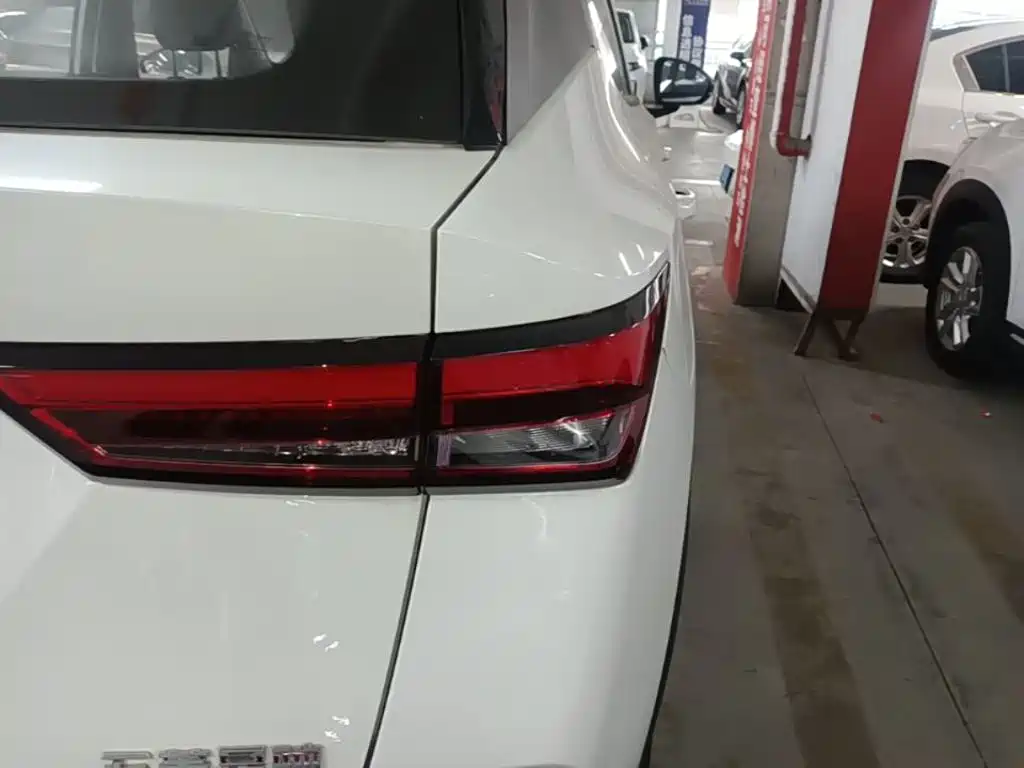 Wuling Xingchi — миниатюра 8