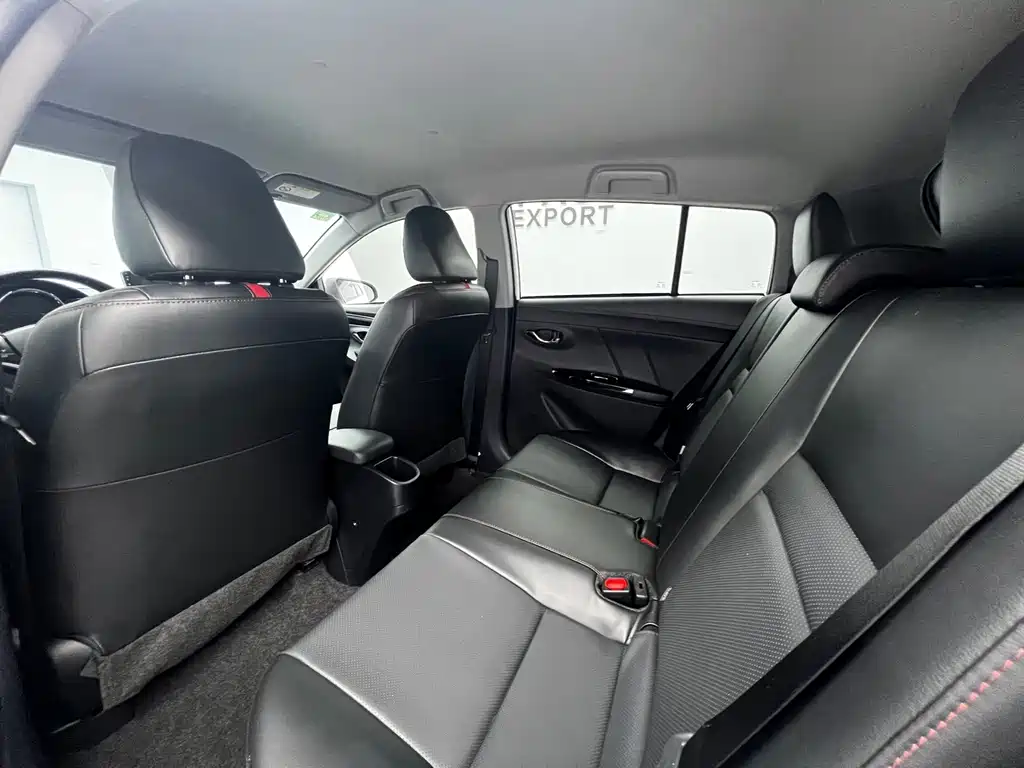 Toyota Yaris L — миниатюра 14