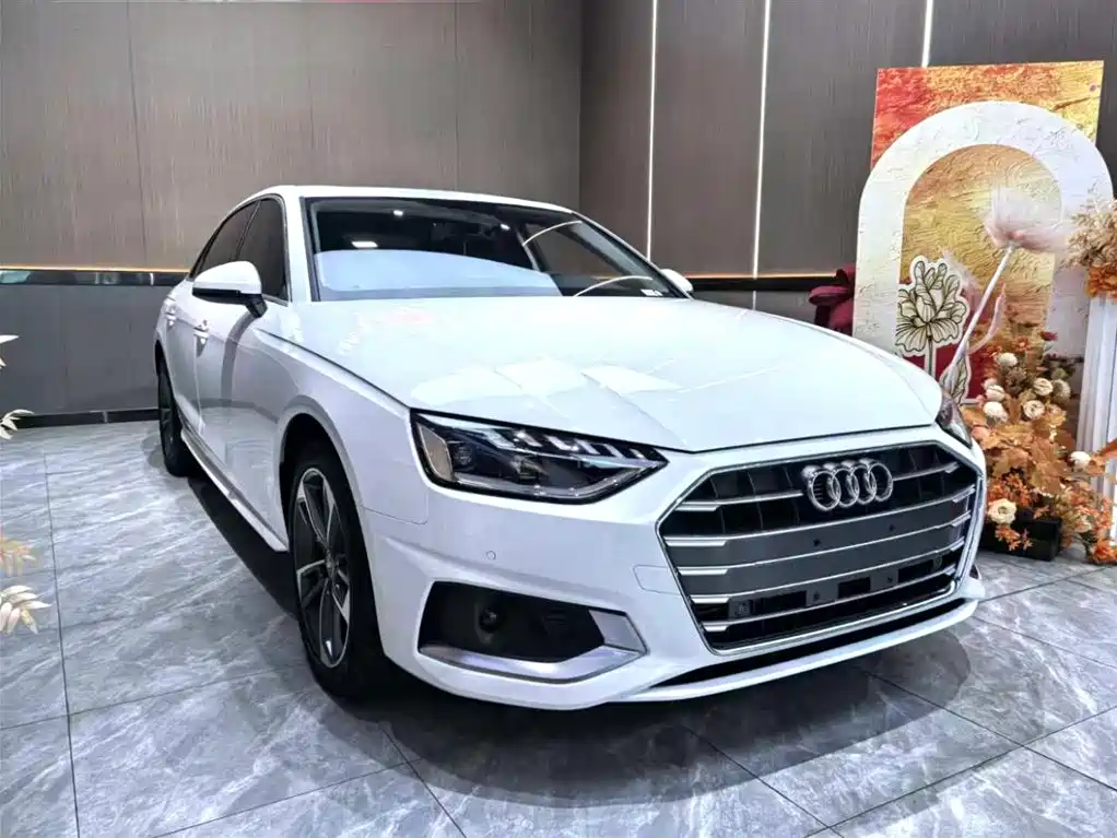 Audi A4L 2020 40 TFSI Fashion