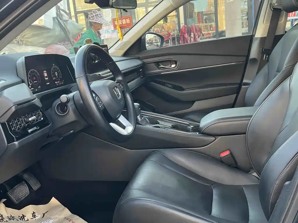 Honda Accord — миниатюра 4
