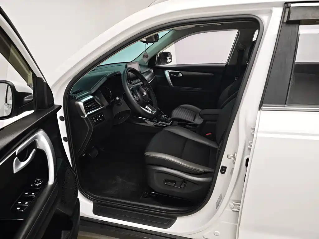 Kia Sportage — миниатюра 14