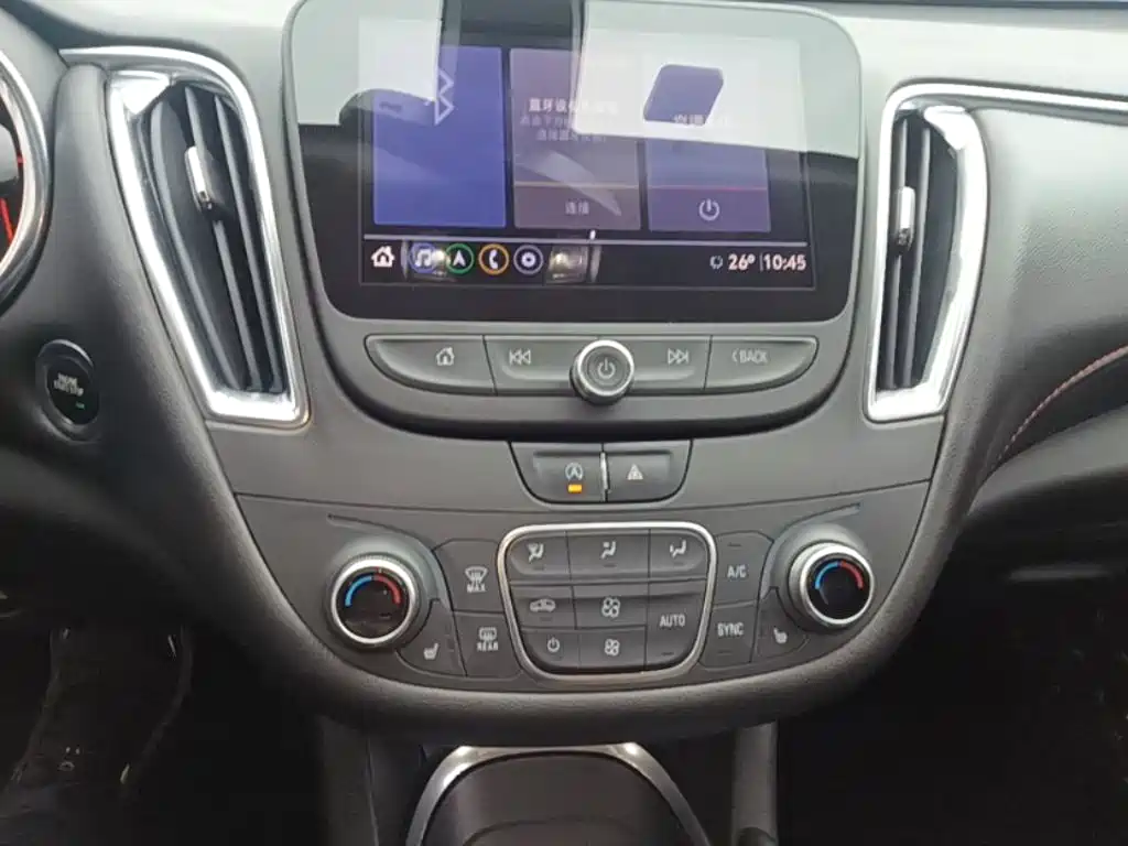 Chevrolet Malibu XL — миниатюра 13