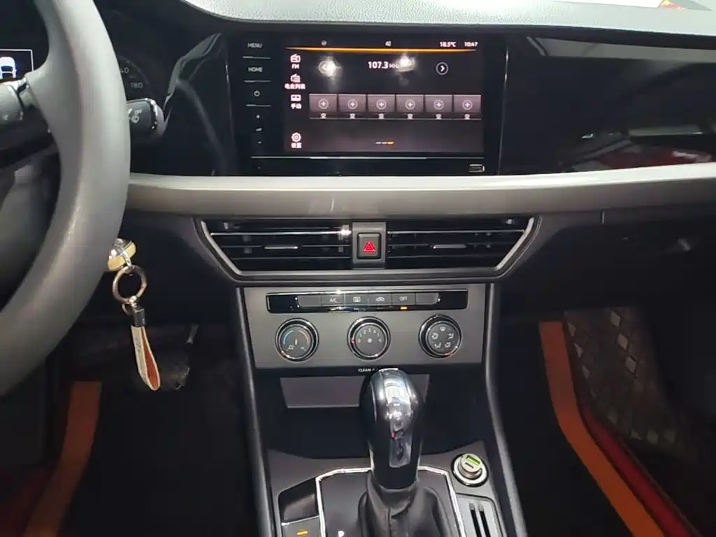 Volkswagen Lavida — миниатюра 13