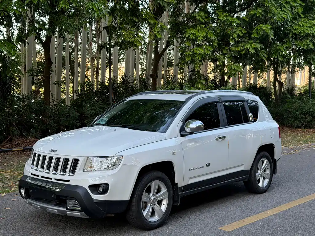 Купить Jeep Compass (Import)