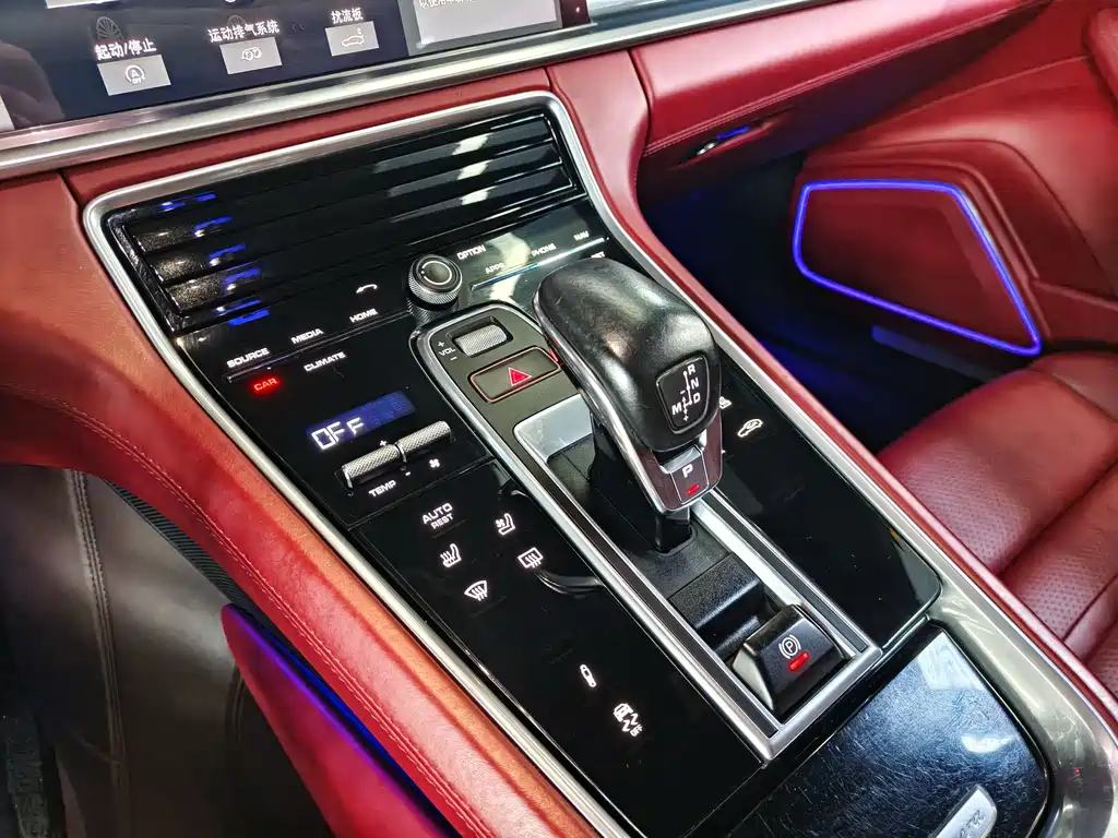 Porsche Panamera — миниатюра 6