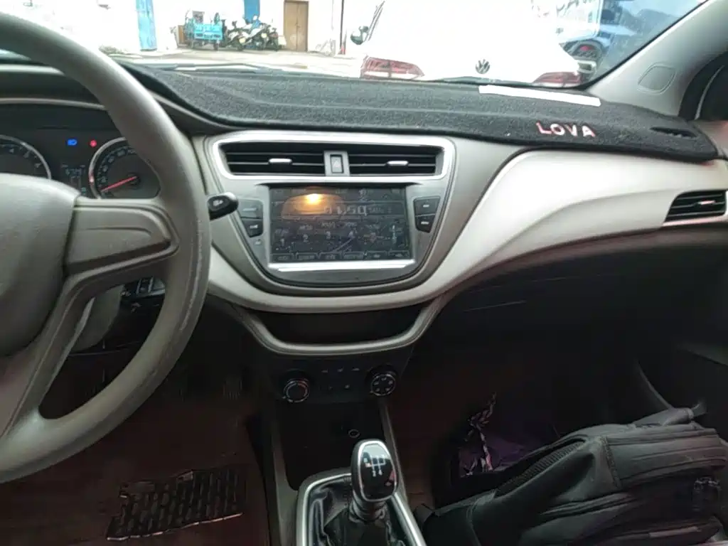 Chevrolet Lova RV — миниатюра 13
