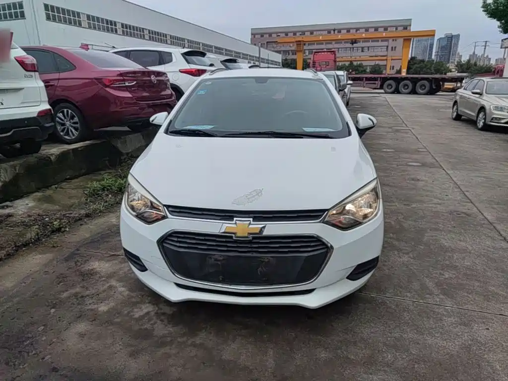 Chevrolet Lova RV — миниатюра 3