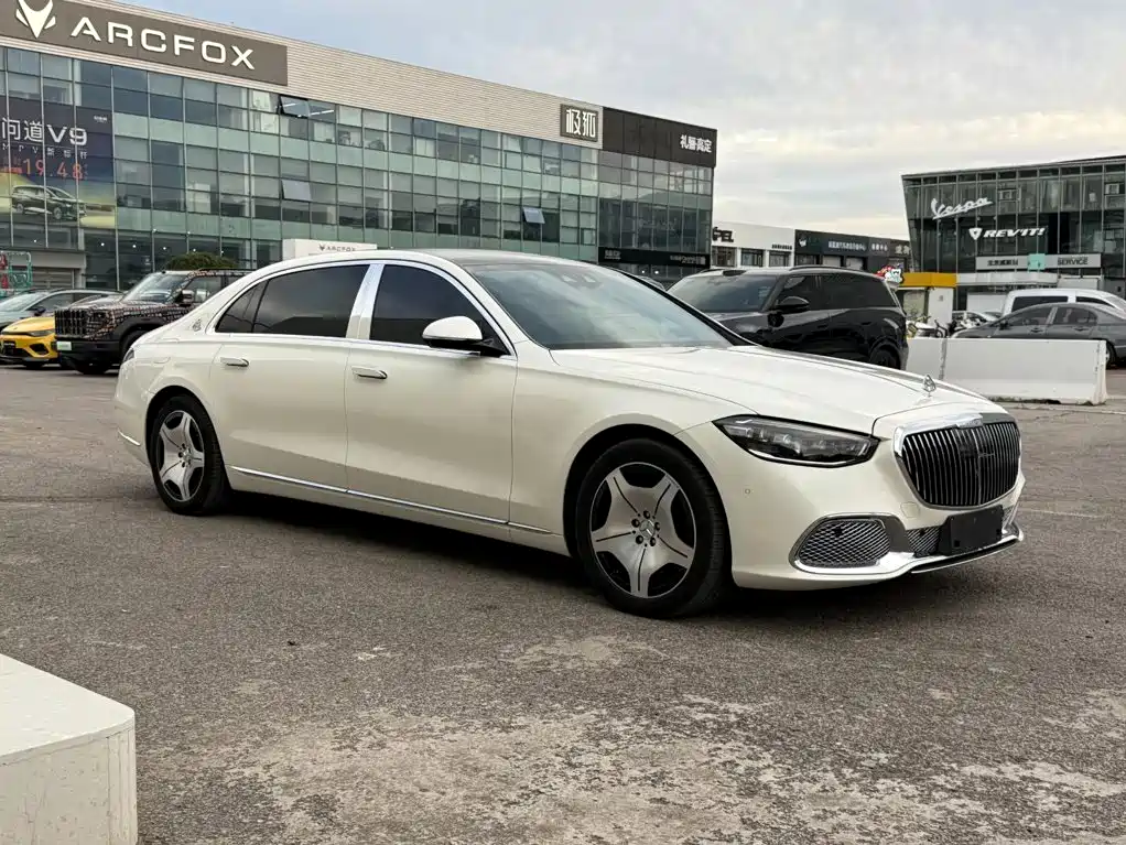 Mercedes-Benz S-Class — миниатюра 3