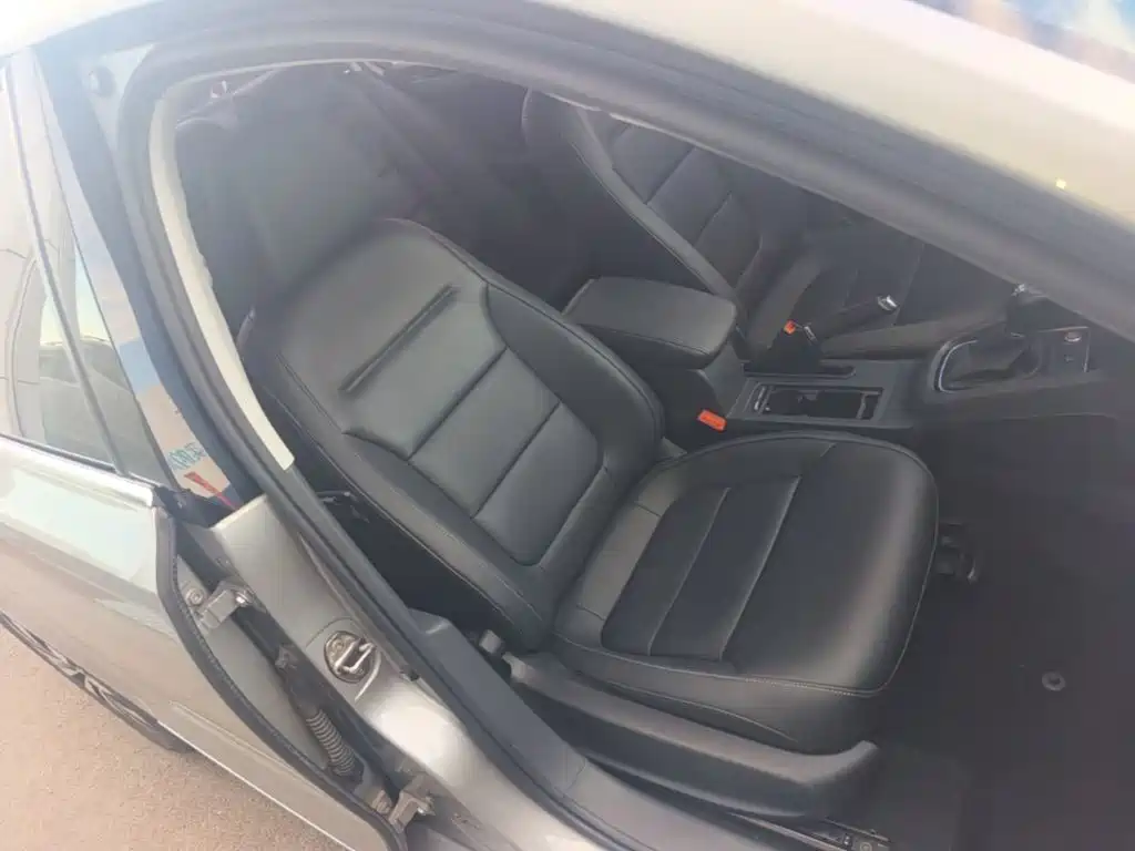 Volkswagen Sagitar — миниатюра 25